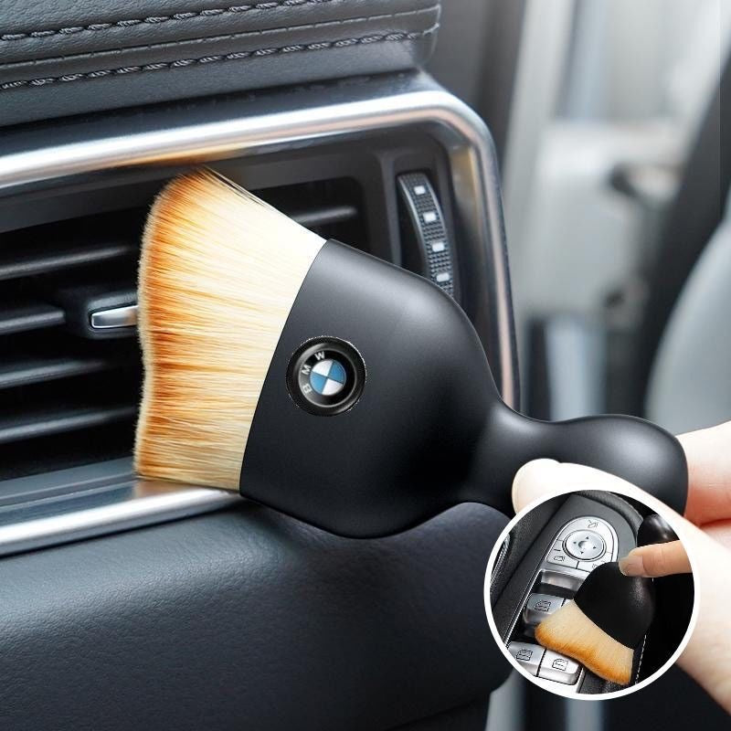 4Pcs Car logo cleaning brushes